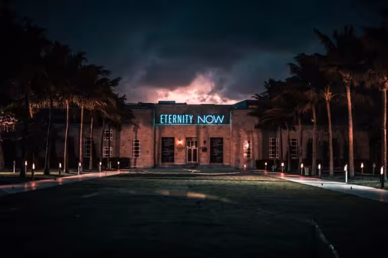 building-2203658_1920